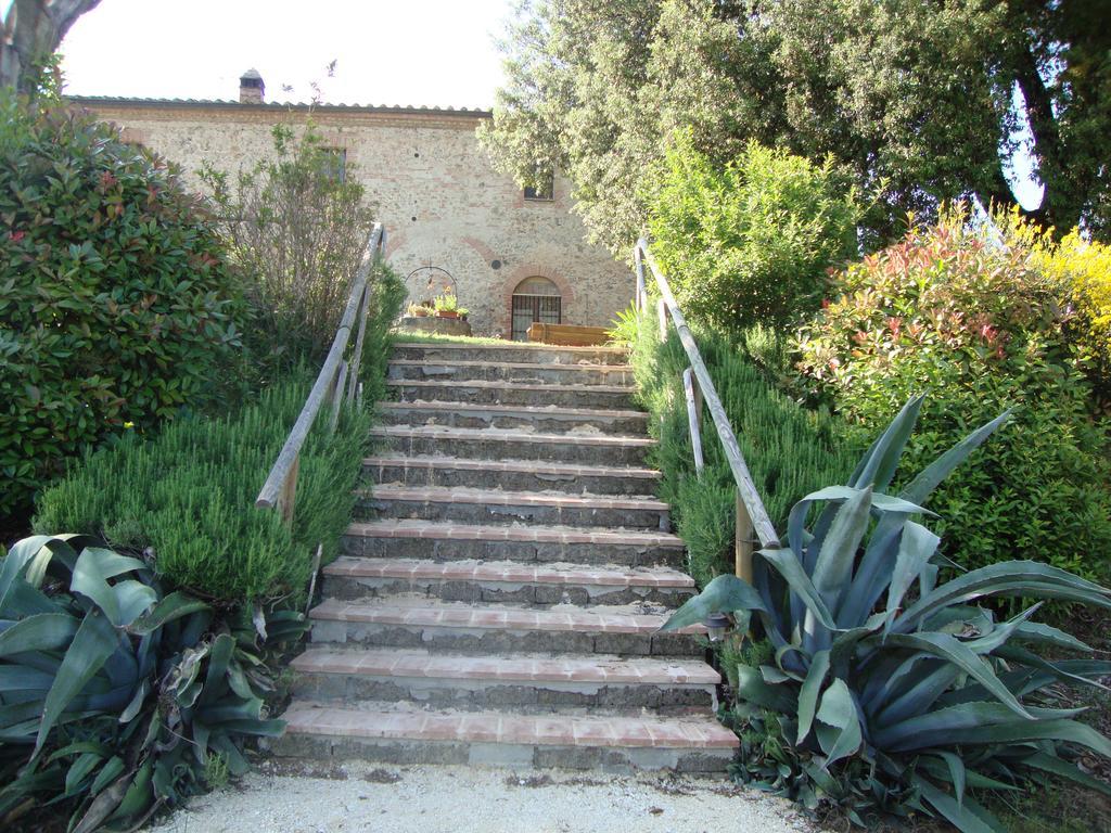 Agriturismo Tre Madonne Monteriggioni Exterior photo